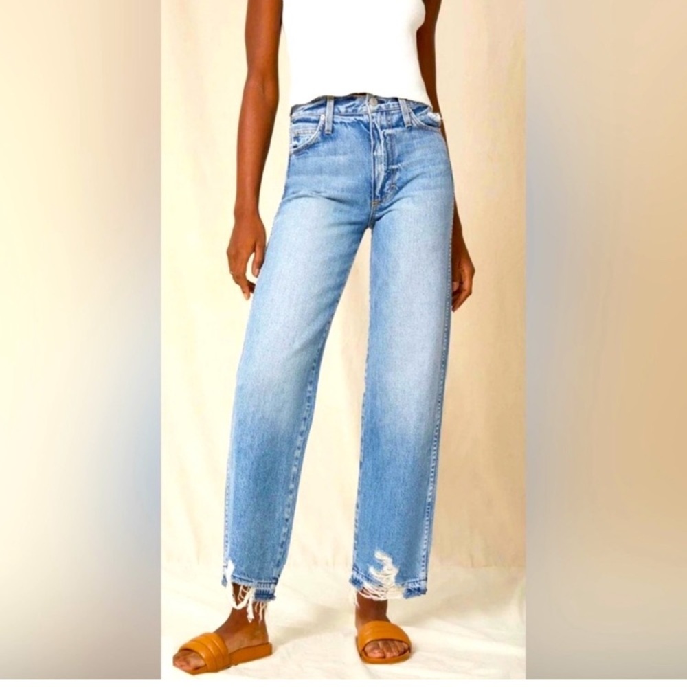 AMO Sophie Jeans 28 NWT